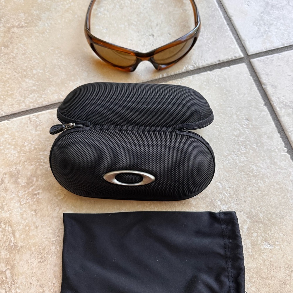 Oakley Monsterdog Brown Sunglasses with Case
